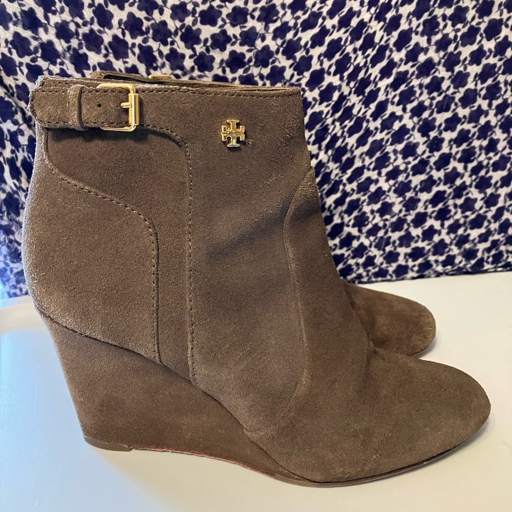 Tory Burch brown suede Spring Fall Milan heeled wedge ankle zipper boots 8.5